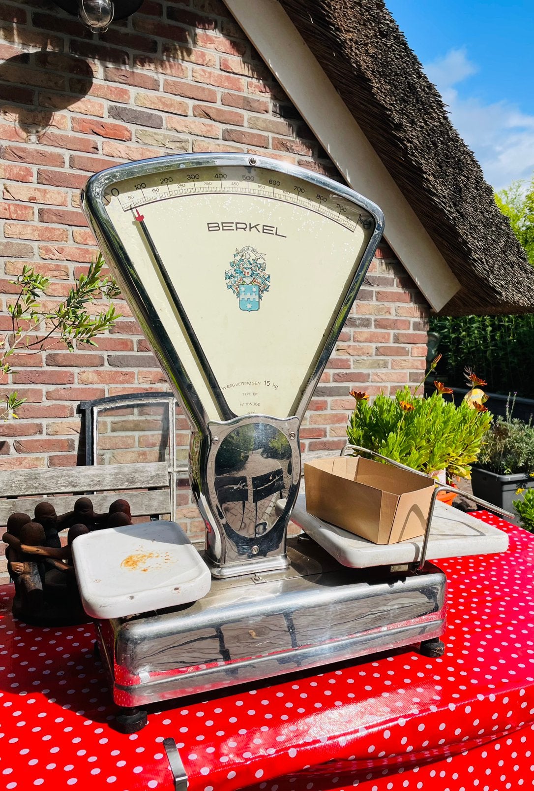 Oude Berkel weegschaal uit 1948 weeg vermogen 15 kilo, Ophalen, Gebruikt, Keukenweegschaal, Analoog