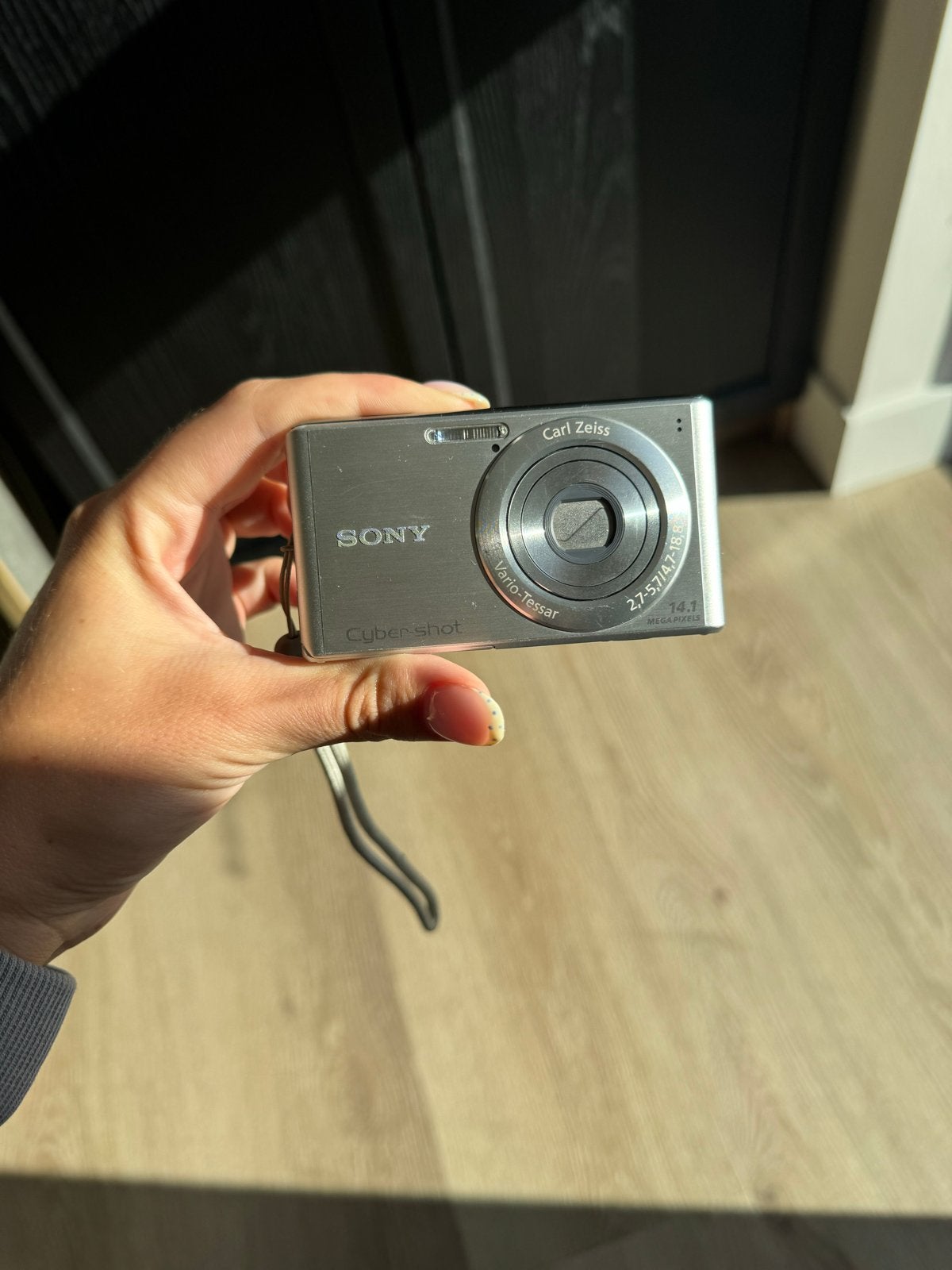 Sony Cyber-shot 14.1 megapixel compactcamera, Ophalen of Verzenden, Gebruikt, Compactcamera, Sony
