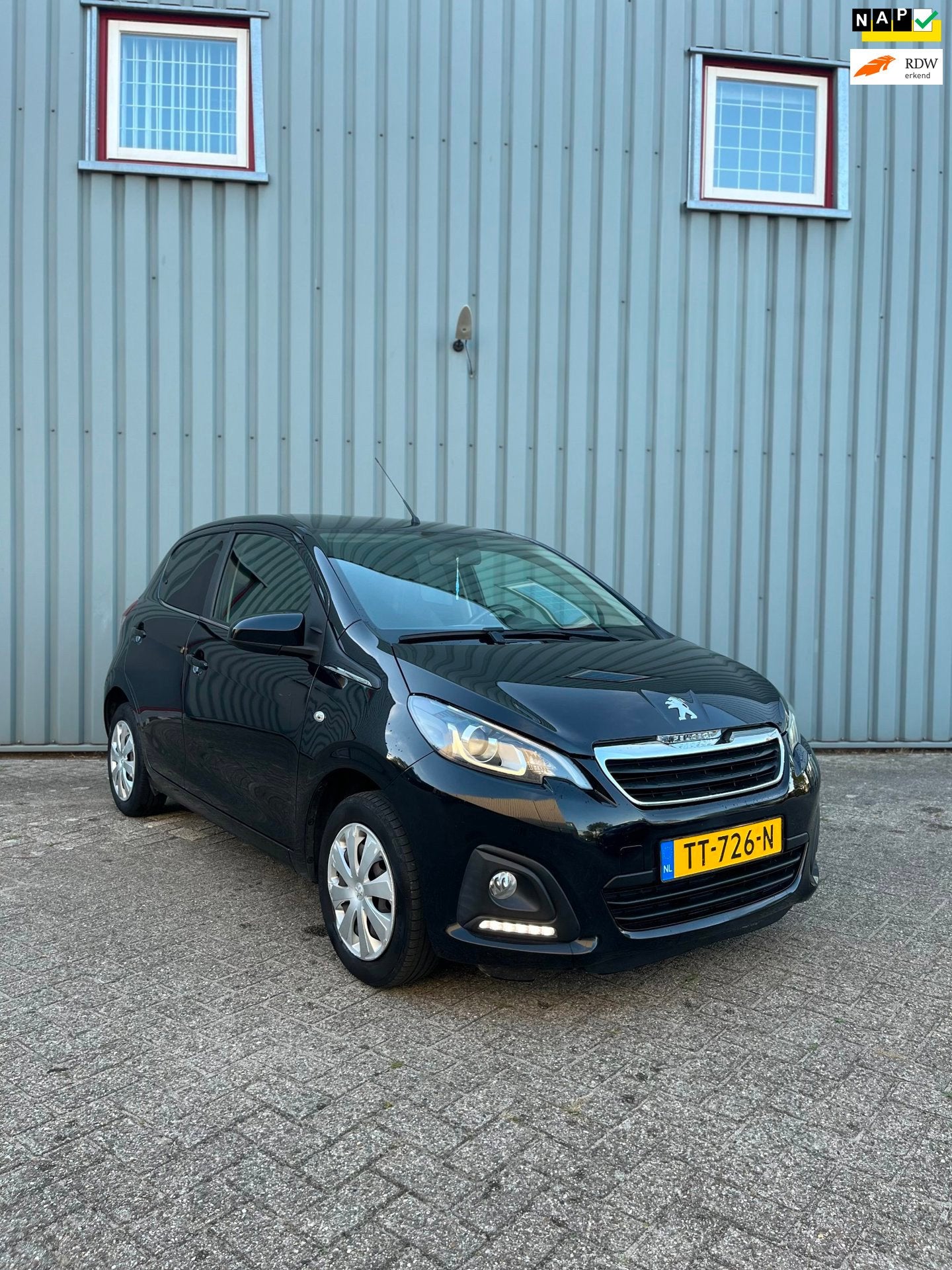 Peugeot 108 1.0 e-VTi Active TOP!/carplay/camera/nap, Voorwielaandrijving, Dealer onderhouden, Stof, Gebruikt
