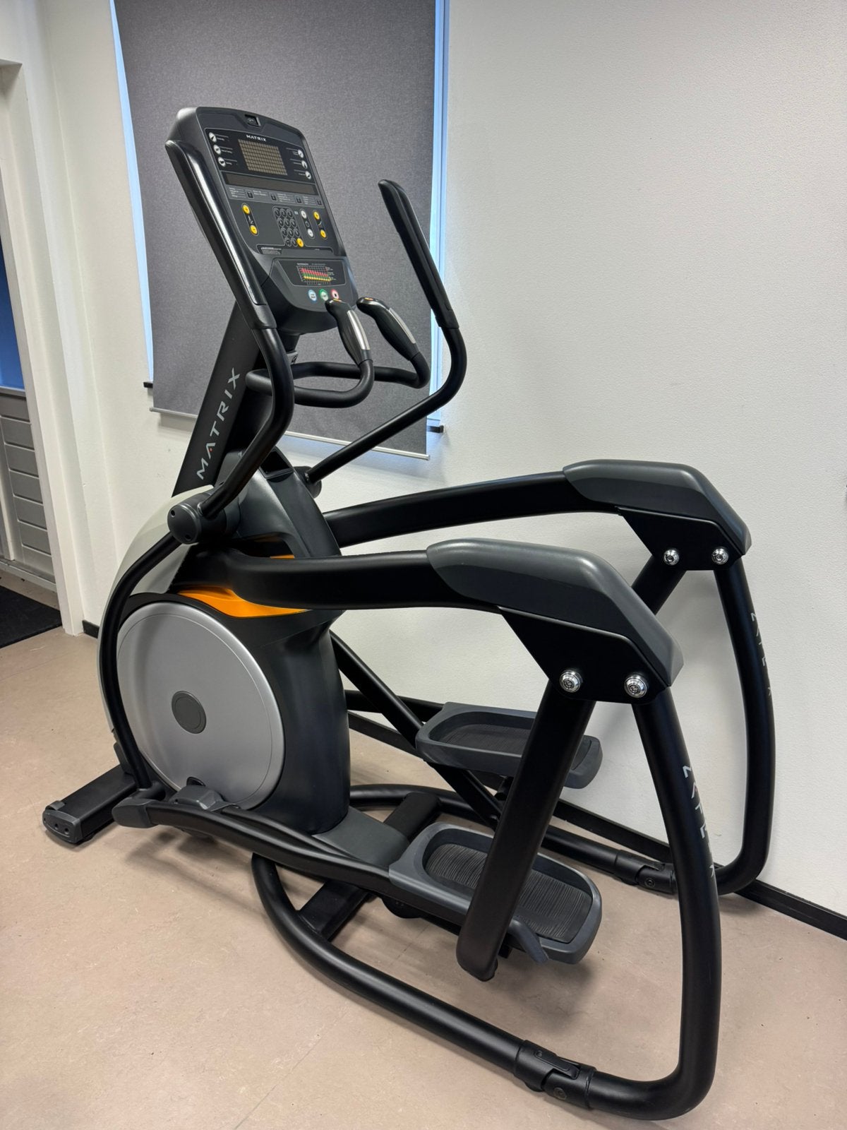 Matrix Crosstrainer (nieuwstaat), Sport en Fitness, Ophalen, Zo goed als nieuw, Crosstrainer
