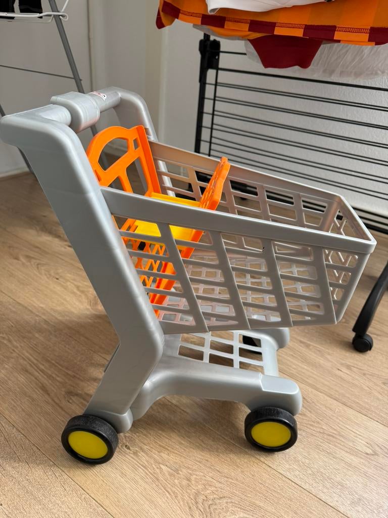 Winkelwagentje met mini’s en etenswaren, Ophalen, Gebruikt, Kunststof, Speelkeuken-accessoire