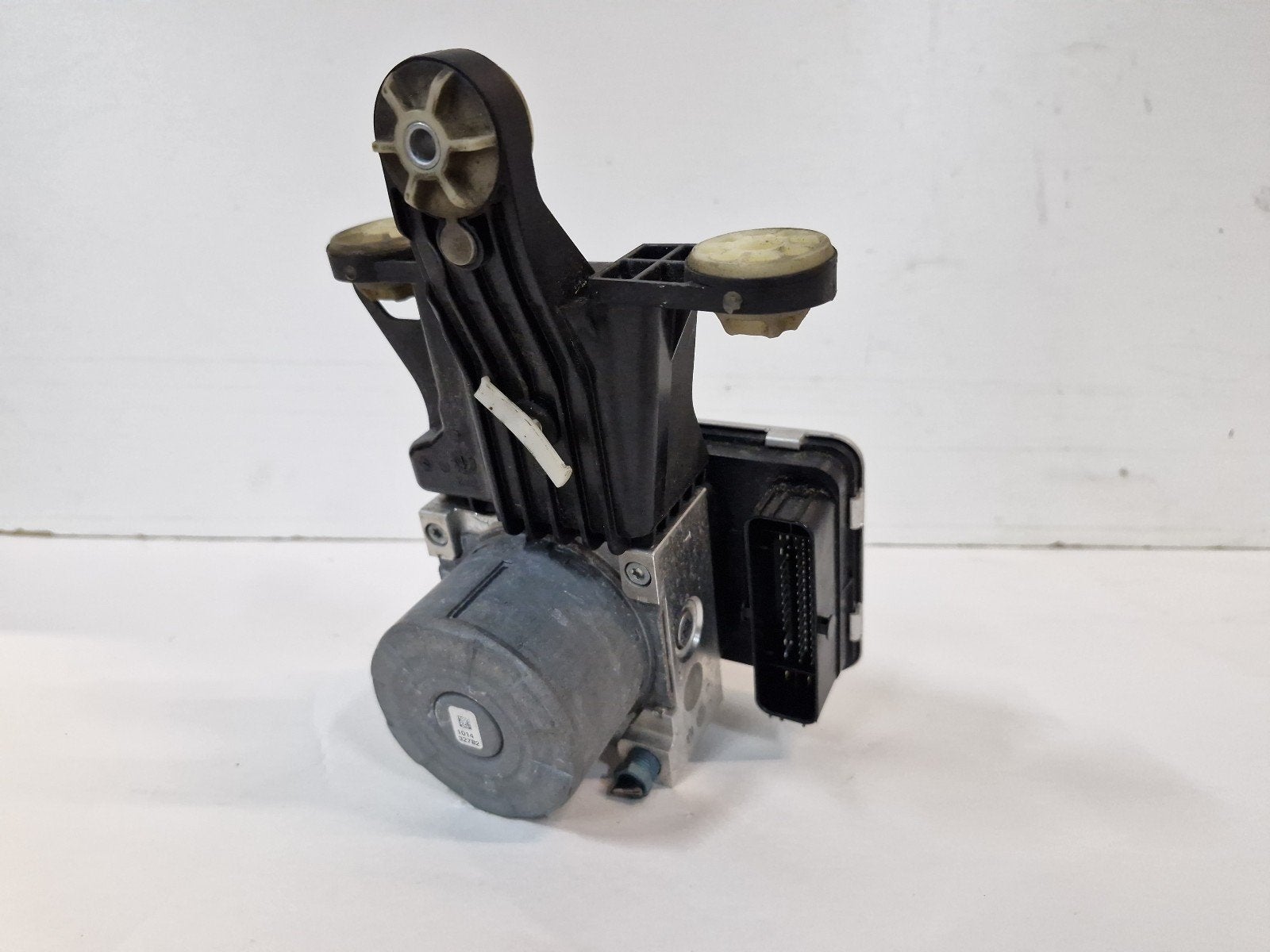 ABS POMP + MODULE BMW 3 serie (G20) (6899239), Gebruikt, BMW, Petuelring 130
80809  München, DE, Bayerische Motoren Werke AG