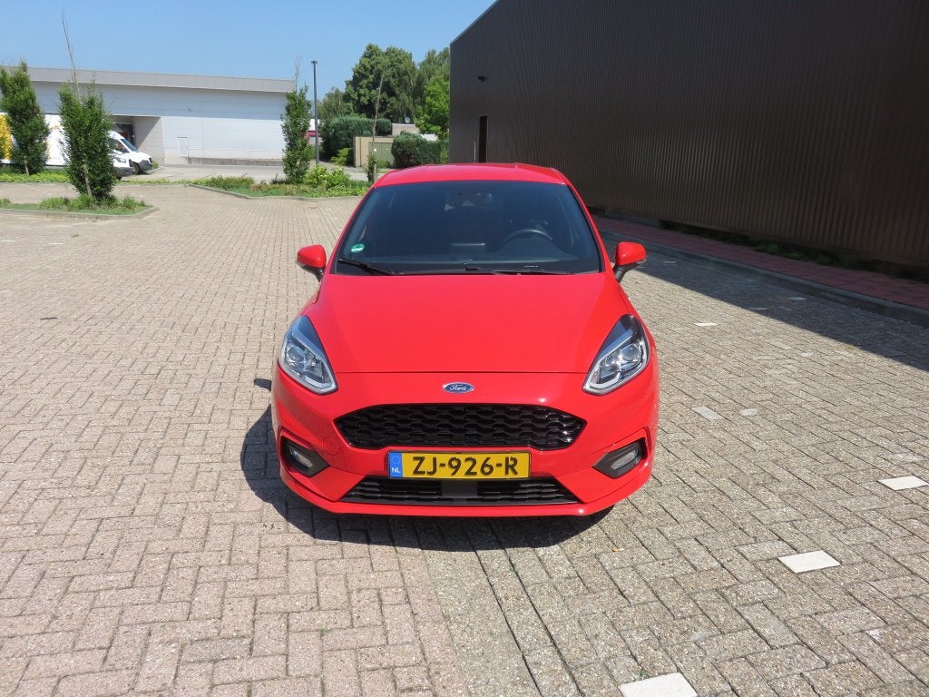 Ford Fiësta 1.0 Ecoboost 125pk 5dr 2019 Rood, Auto's, Voorwielaandrijving, Zwart, 580 kg, 1064 kg