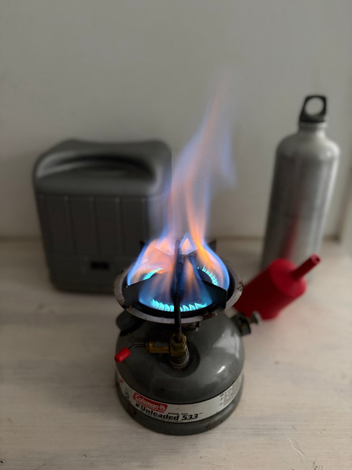 Coleman brander met hardcase, vulhulp en brandstoffles, Ophalen, Gebruikt