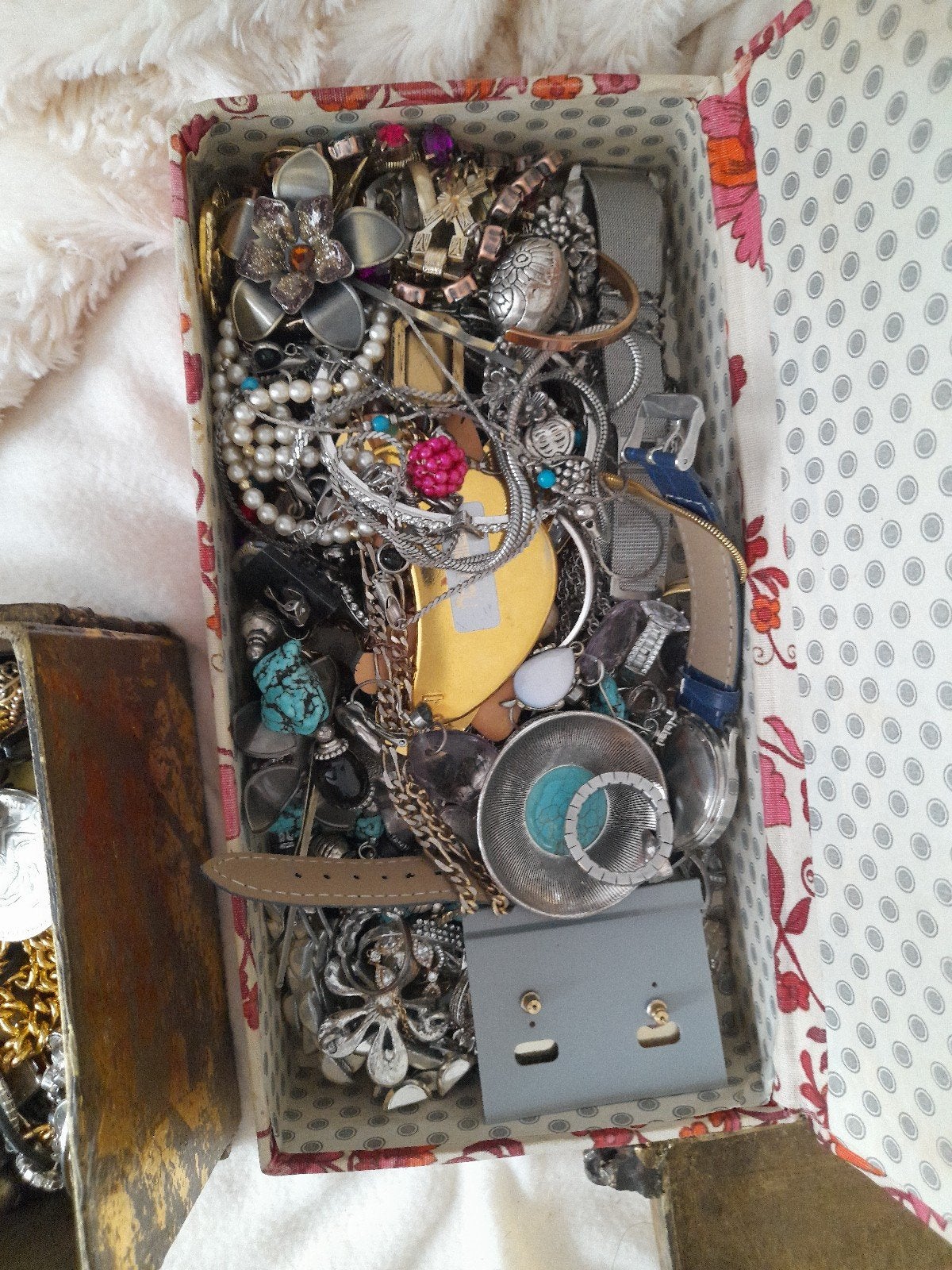 Oude sieraden van alles wat, Ophalen of Verzenden, Overige materialen, Overige typen
