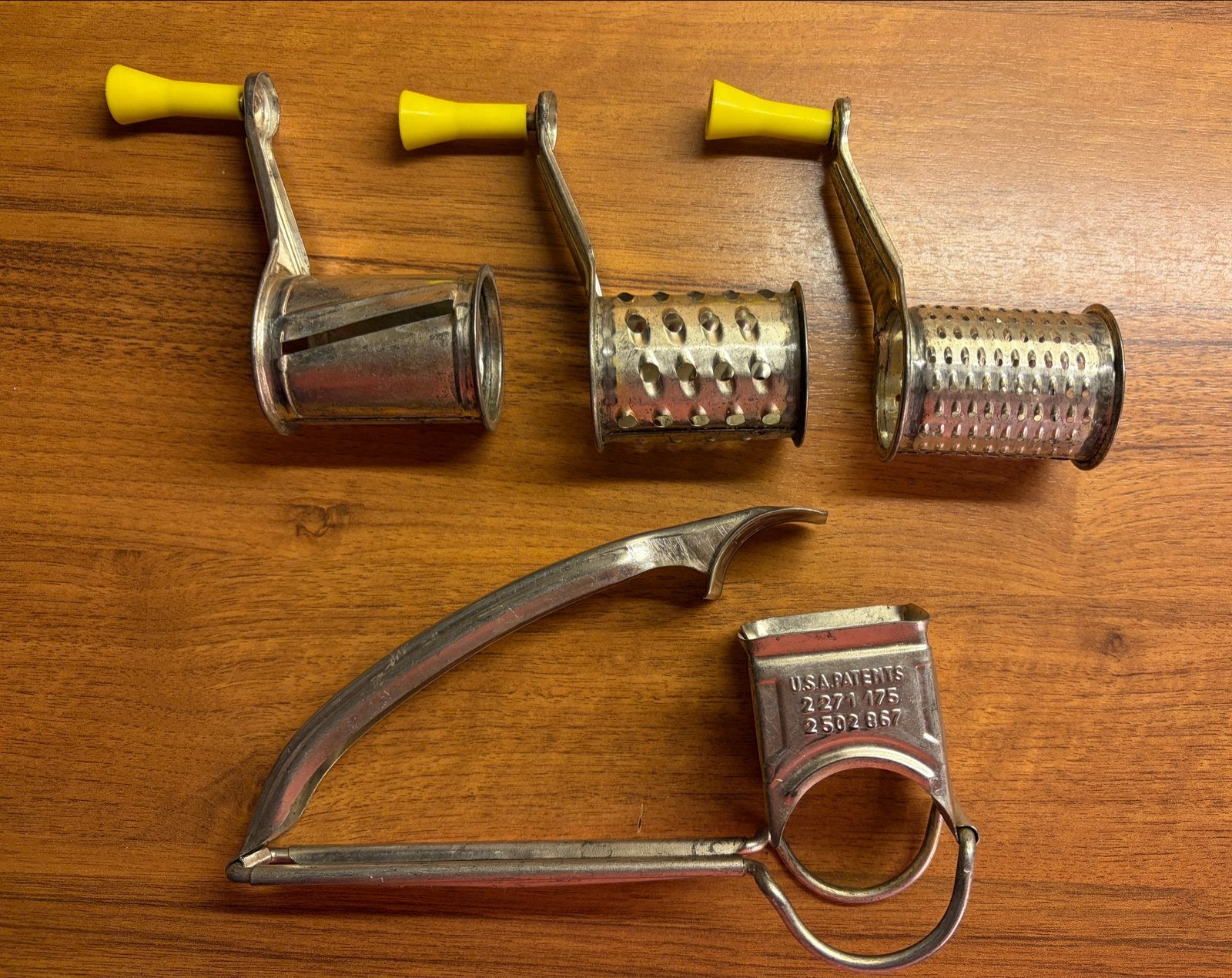 Vintage Mouli Grater met 3 trommels - Made in France, Ophalen of Verzenden