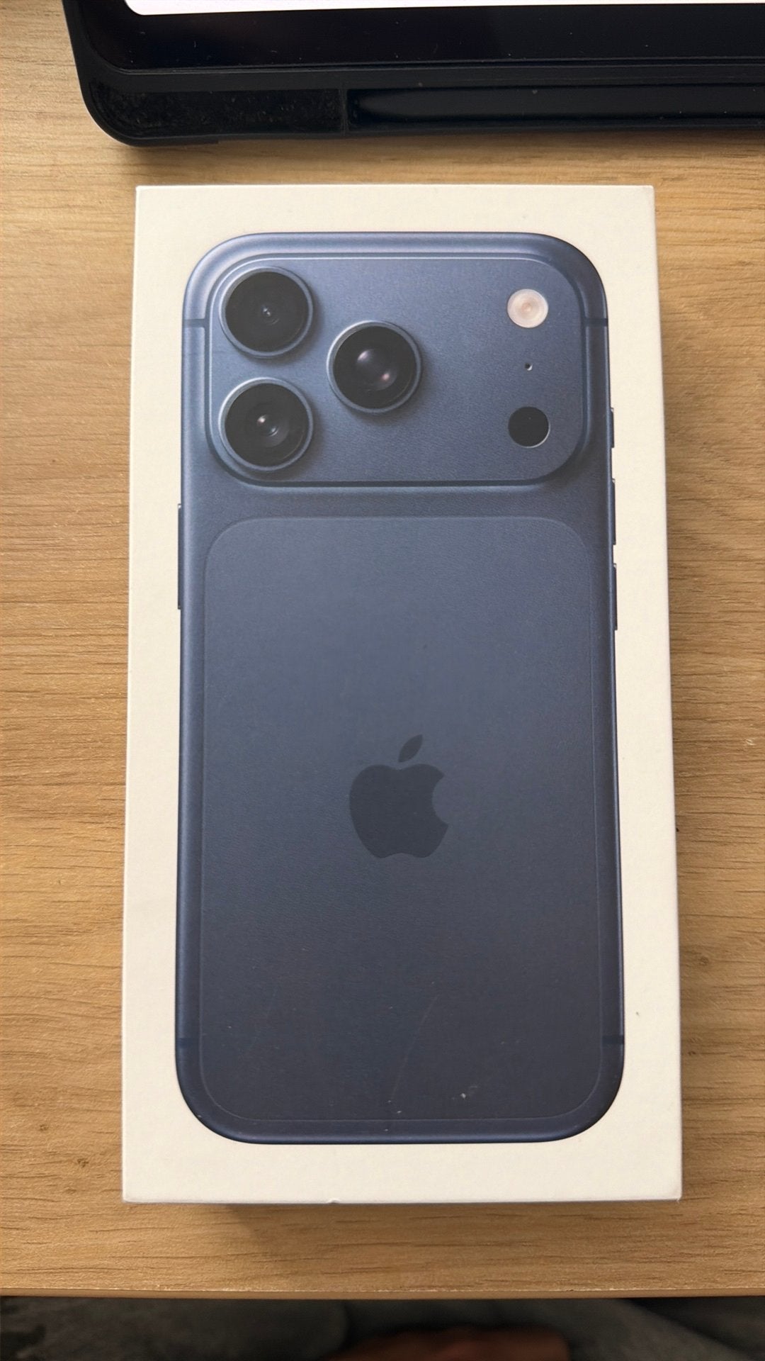 iPhone 17 Pro 256GB - Like New - 99% Battery, Ophalen of Verzenden, Zo goed als nieuw, Zwart, 256 GB