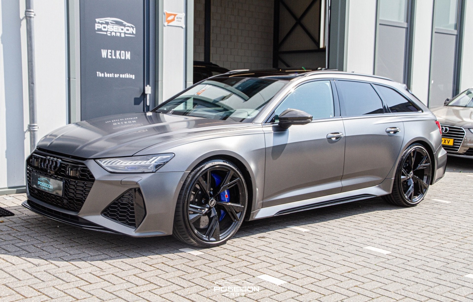 Audi RS6 Avant 4.0 TFSI Quattro MATT | KERAMISCH | PANO | CA, Auto's, Automaat, Dealer onderhouden, Gebruikt, 600 pk