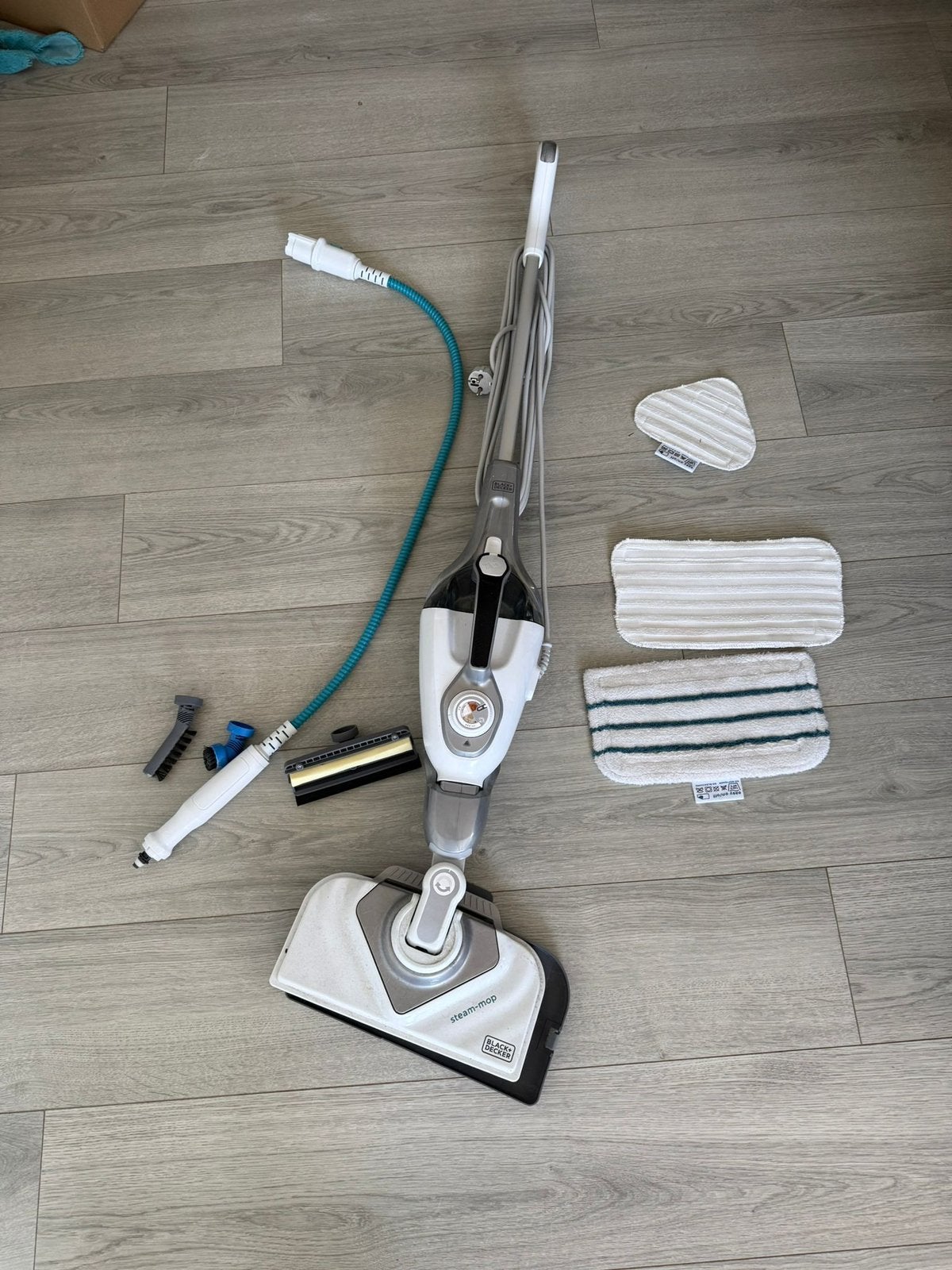 Black+Decker BHSM168 Steam Mop stoomreiniger met accessoires, Ophalen, Zo goed als nieuw
