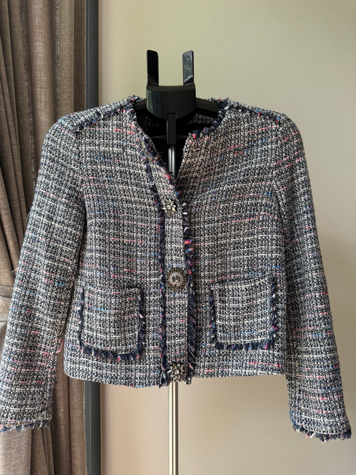 Zara Vintage Tweed Bouclé Jasje met Edelsteen Knopen XS, Zo goed als nieuw, Jasje, Maat 34 (XS) of kleiner, Meerkleurig