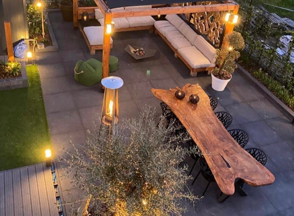 SUAR TAFEL BOOMSTAMTAFELS EETTAFEL MAATWERK GROTE VOORRAAD!, 200 cm of meer, Zo goed als nieuw, Eikenhout, Rond
