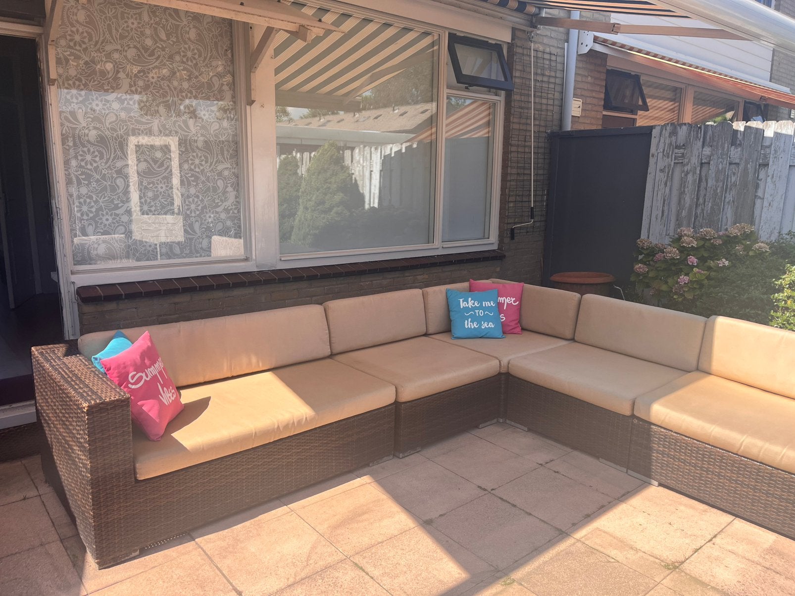 Nette complete tuinset (Hoekbank 310x310 + Stoel, Ophalen, Kunststof, Gebruikt, 8 zitplaatsen