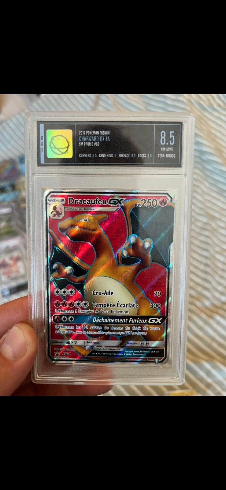 Charizard SM60 GX  🇫🇷, Ophalen of Verzenden, Zo goed als nieuw