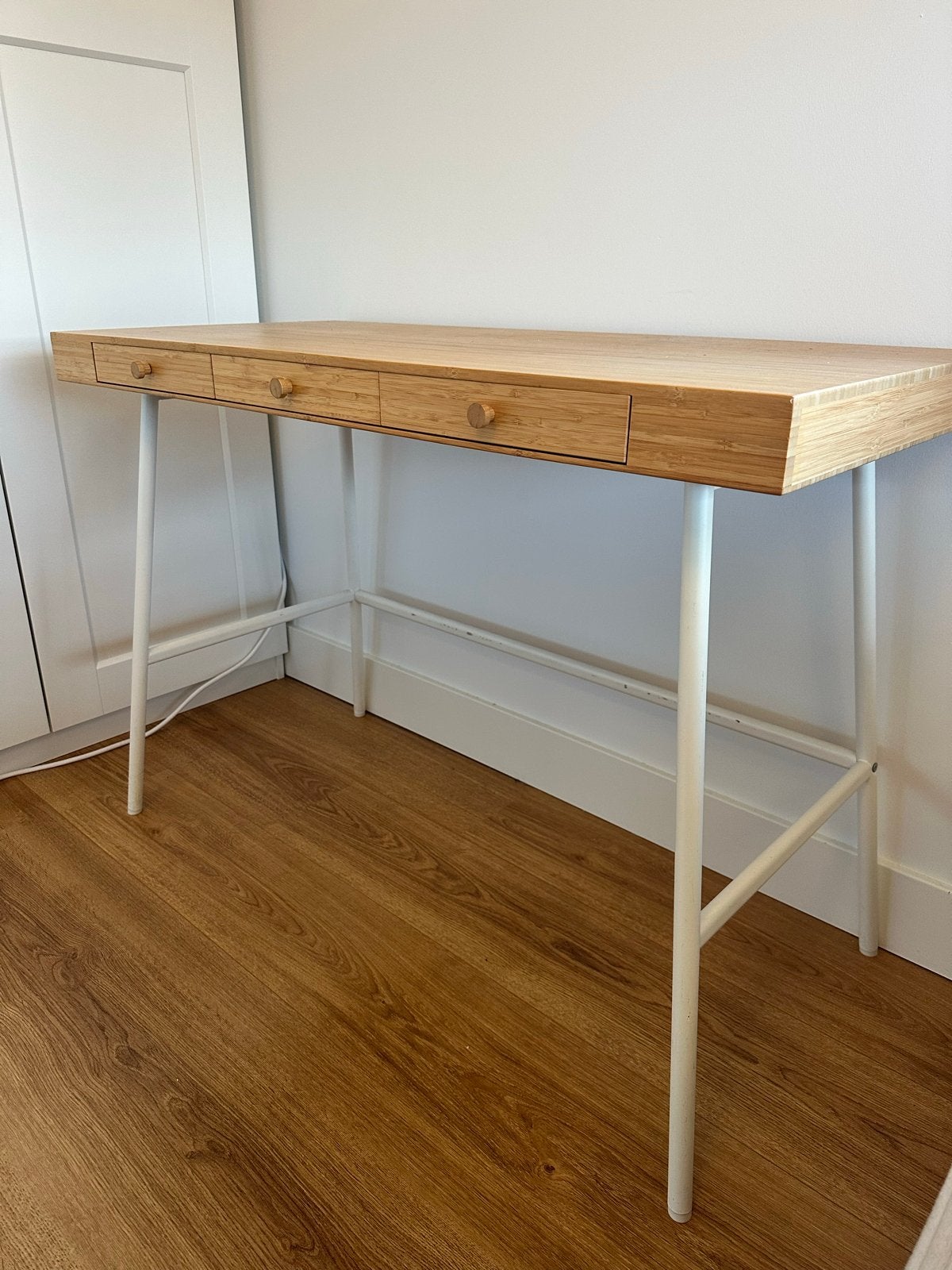 IKEA LILLÅSEN bureau desk van bamboe, 102x49 cm, Ophalen, Gebruikt, Scandinavisch, Bruin