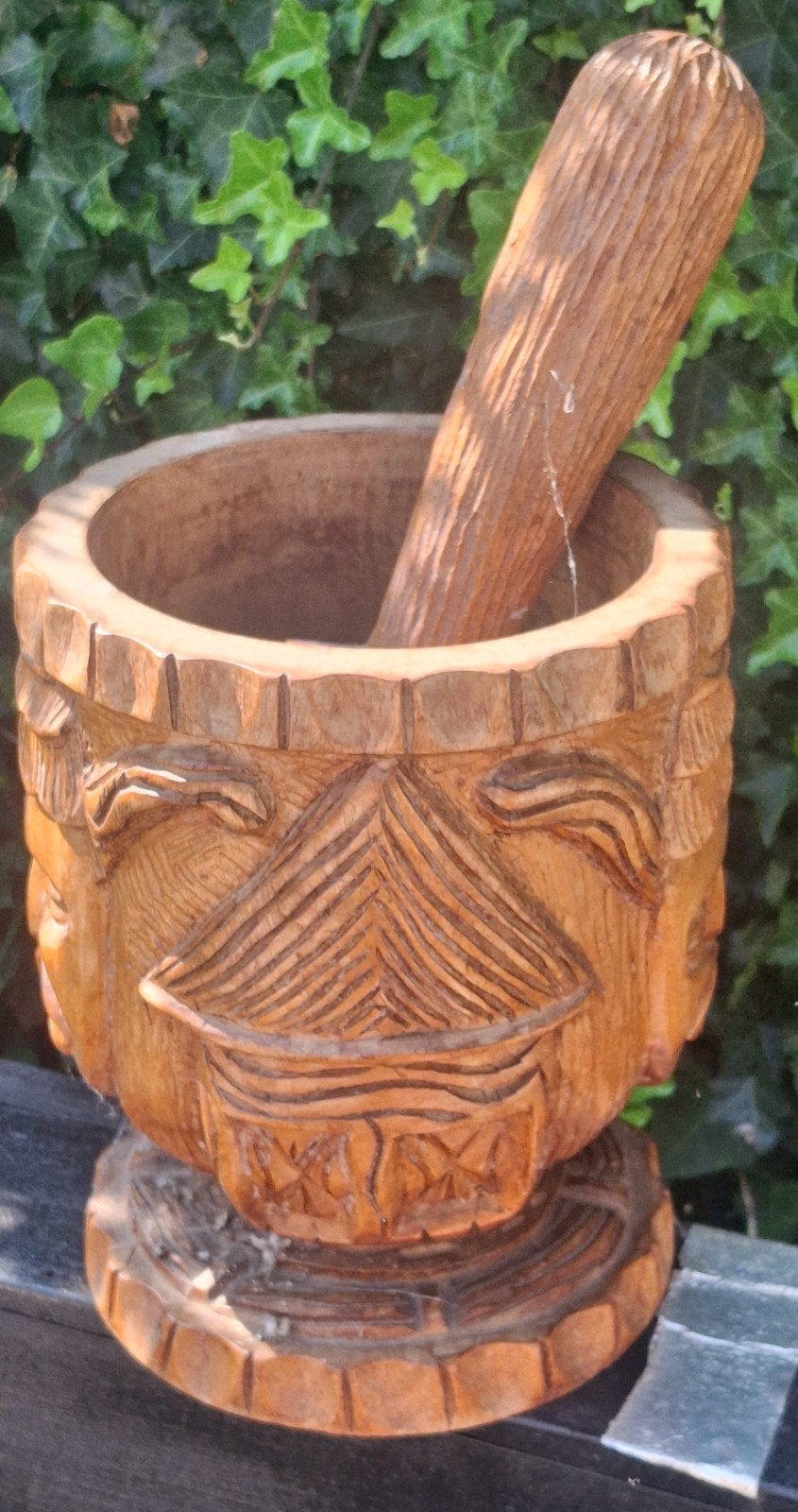 Grote Vintage Handgesneden Houten Vijzel met Stamper (40 cm), Ophalen of Verzenden