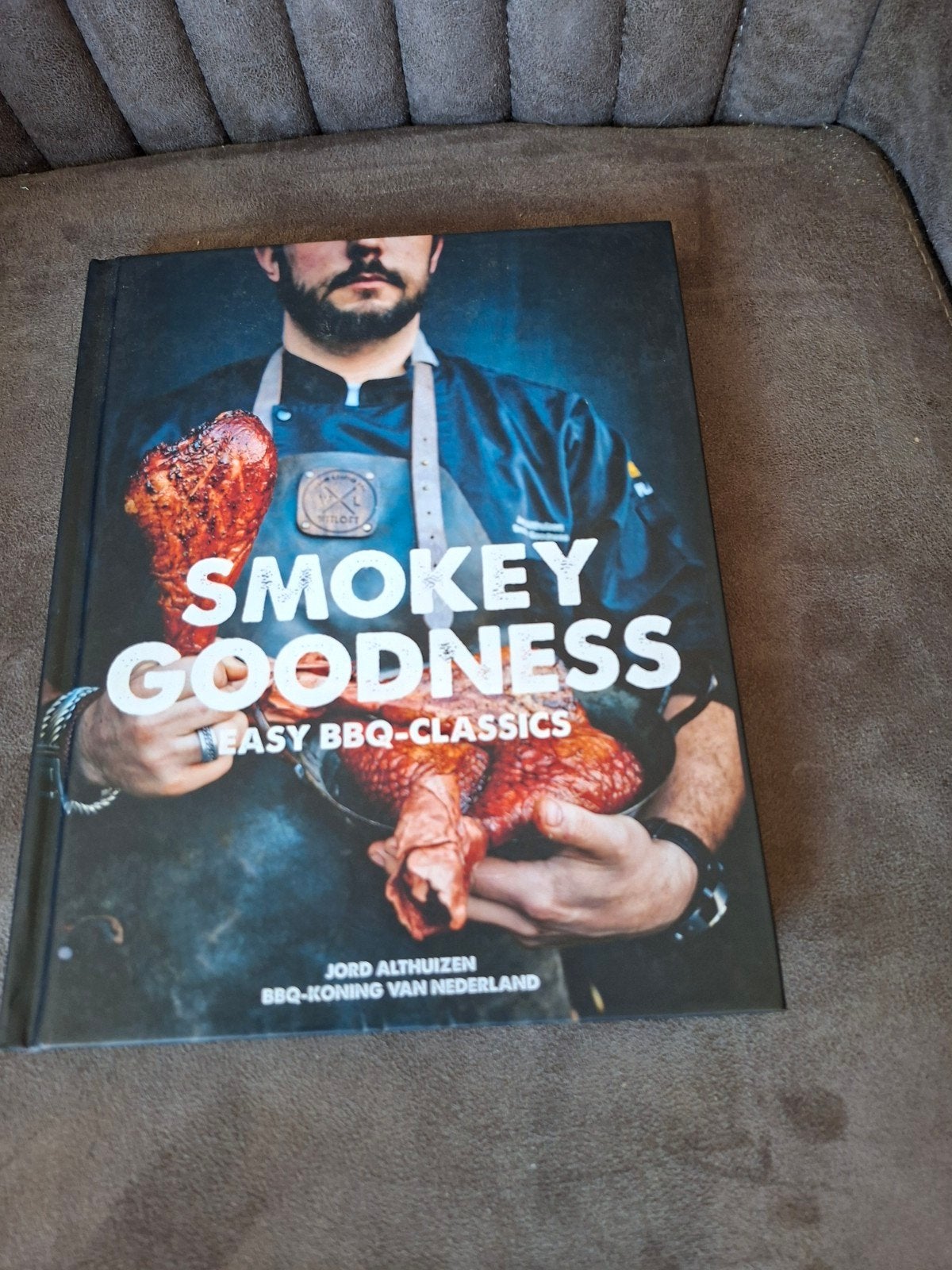 Smokey Goodness: Easy BBQ Classics - Jord Althuizen, Jord Althuizen, Ophalen of Verzenden, Zo goed als nieuw, Hoofdgerechten