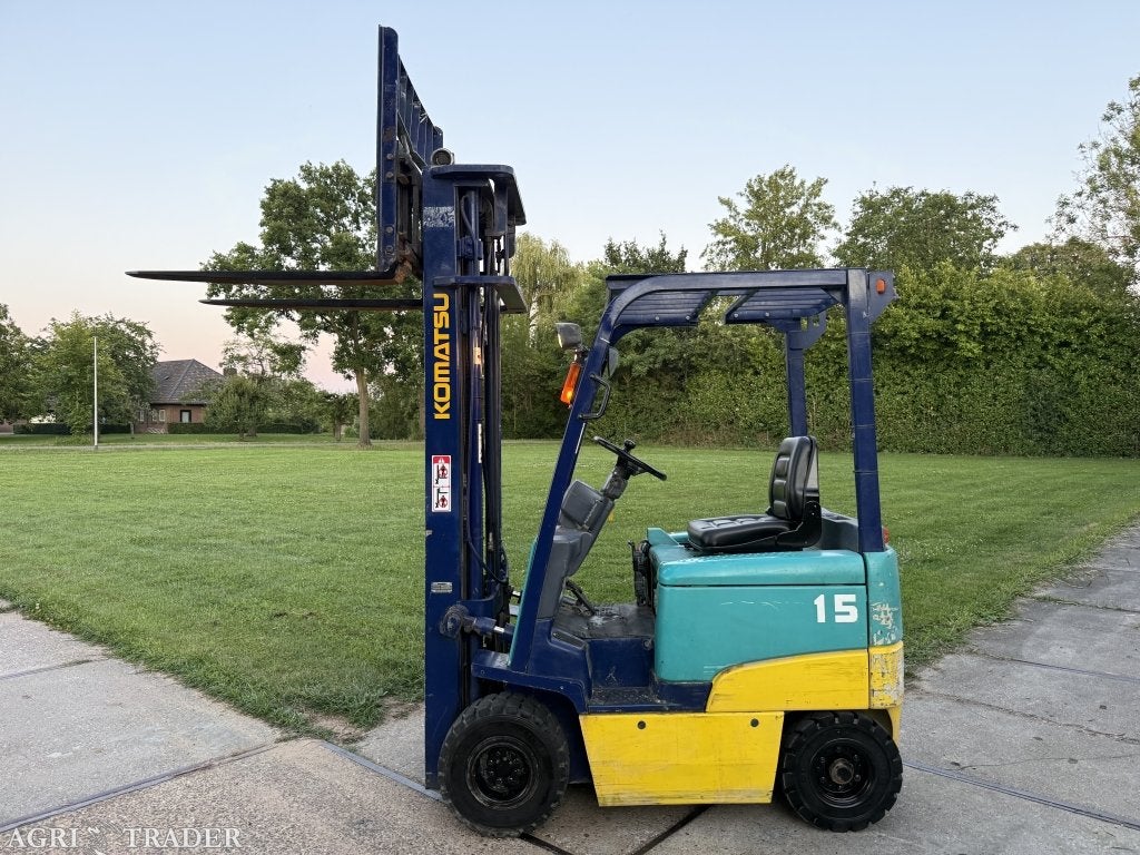 Komatsu 1500KG elektrisch 3-delige 600CM freelift Sideshift