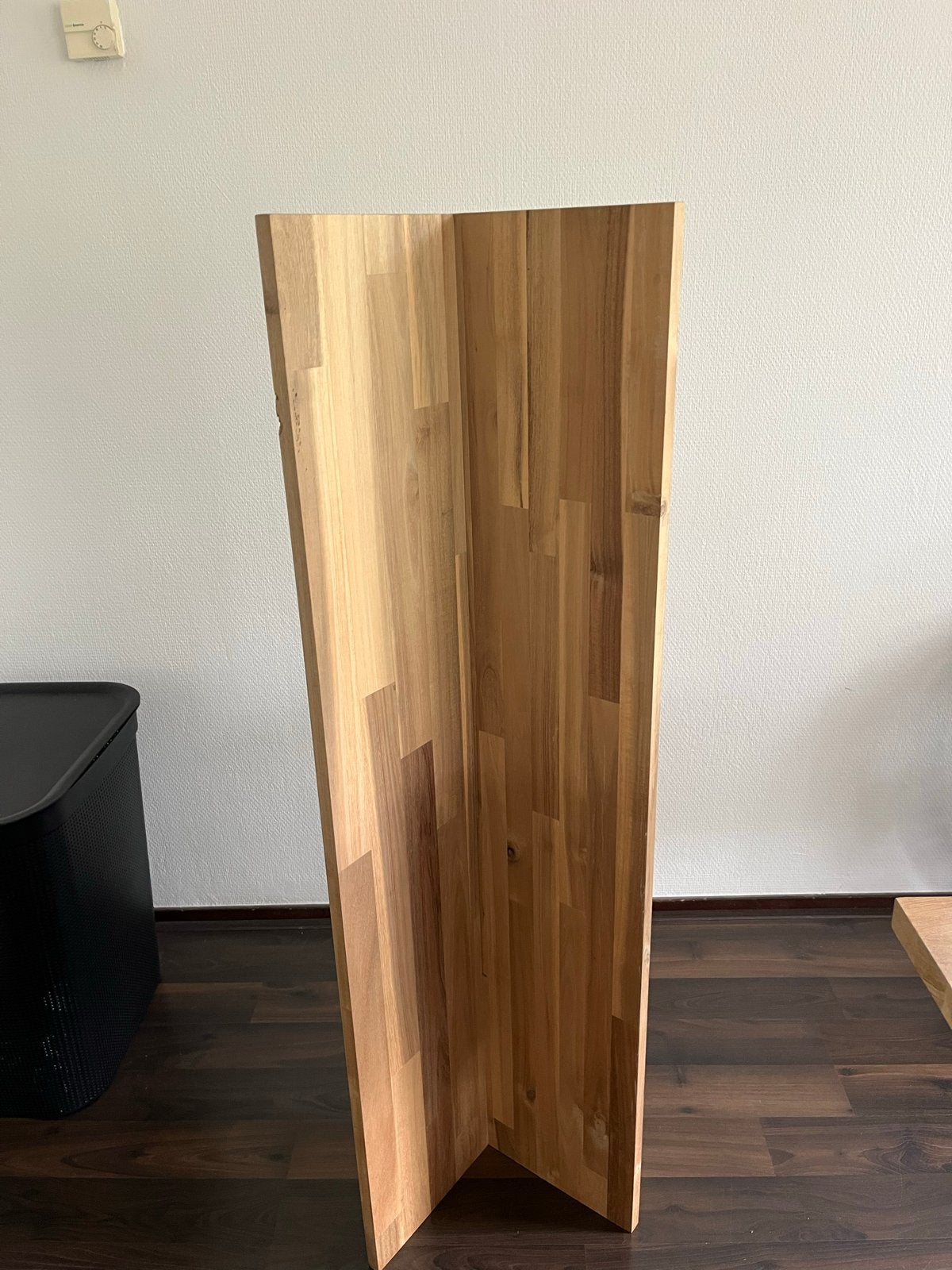 SKOGSTA Ikea - wand plank, Ophalen, Minder dan 50 cm, Gebruikt, 100 tot 150 cm