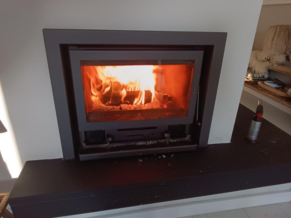 Barbas inbouwhaard met 2 ventilatoren  afm breed 60 hoog 50, Huis en Inrichting, Ophalen of Verzenden, Gebruikt, Inbouwhaard, Houthaard