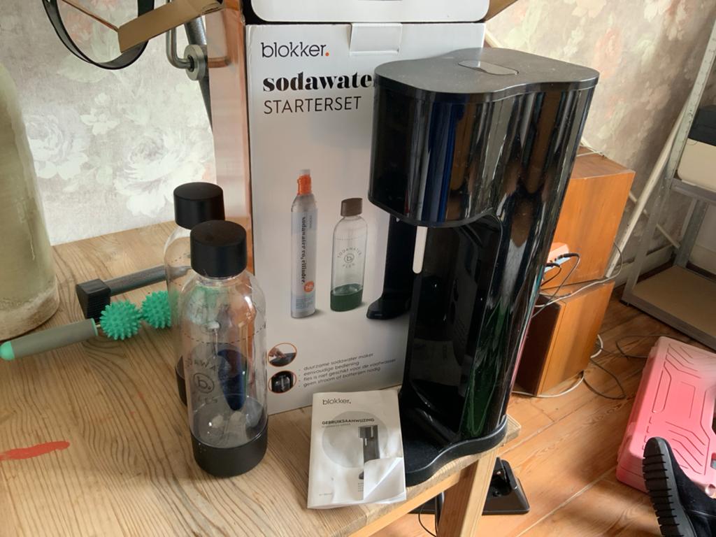 Blokker Sodawater Starterset - Zwart, Witgoed en Apparatuur, Bruiswatermachines, Ophalen, Zo goed als nieuw