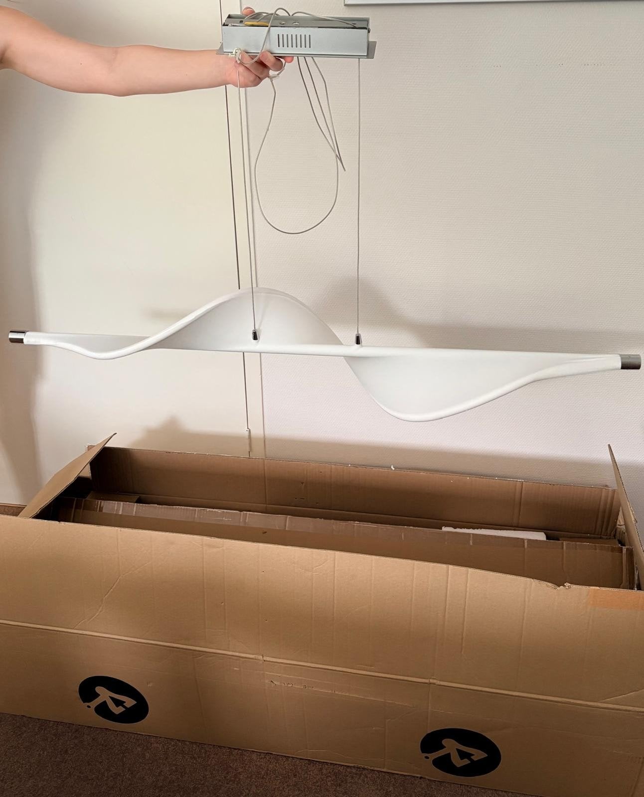 Lucande hanglamp, Ophalen