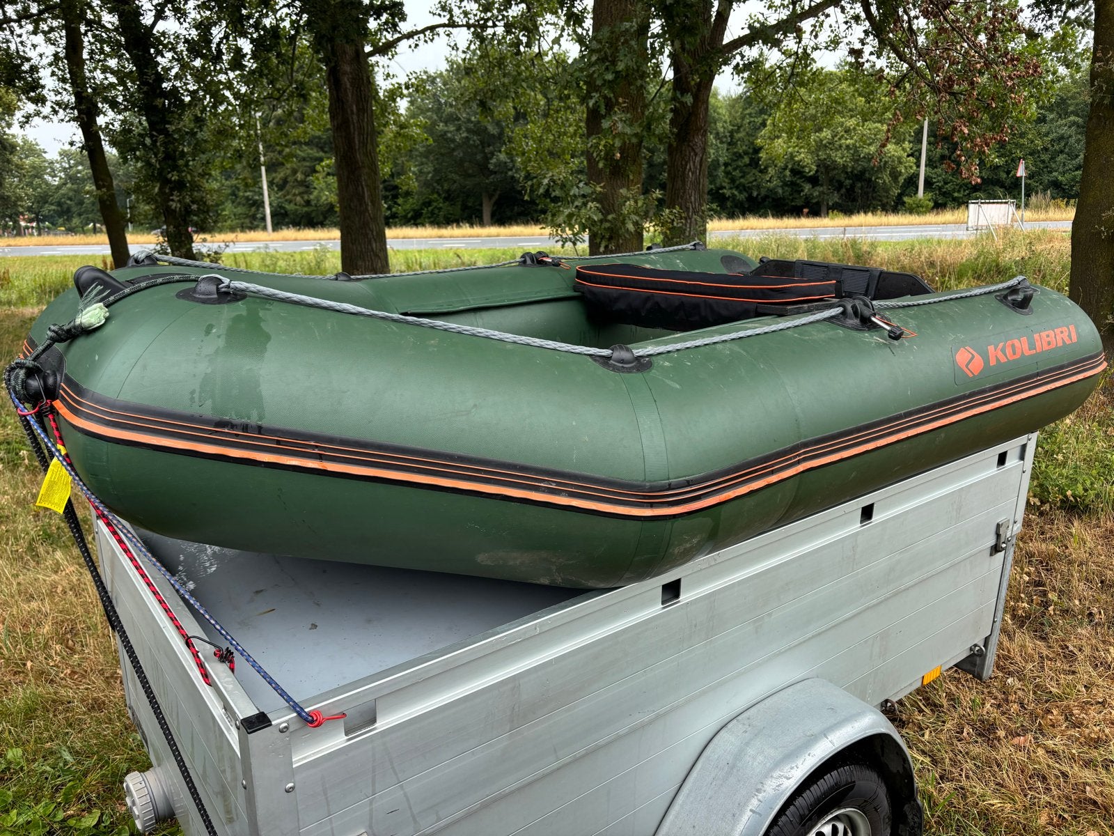 Kolibri opblaasboot 2.60m, Watersport en Boten, Bootonderdelen, Ophalen of Verzenden, Gebruikt, Overige typen, Motorboot