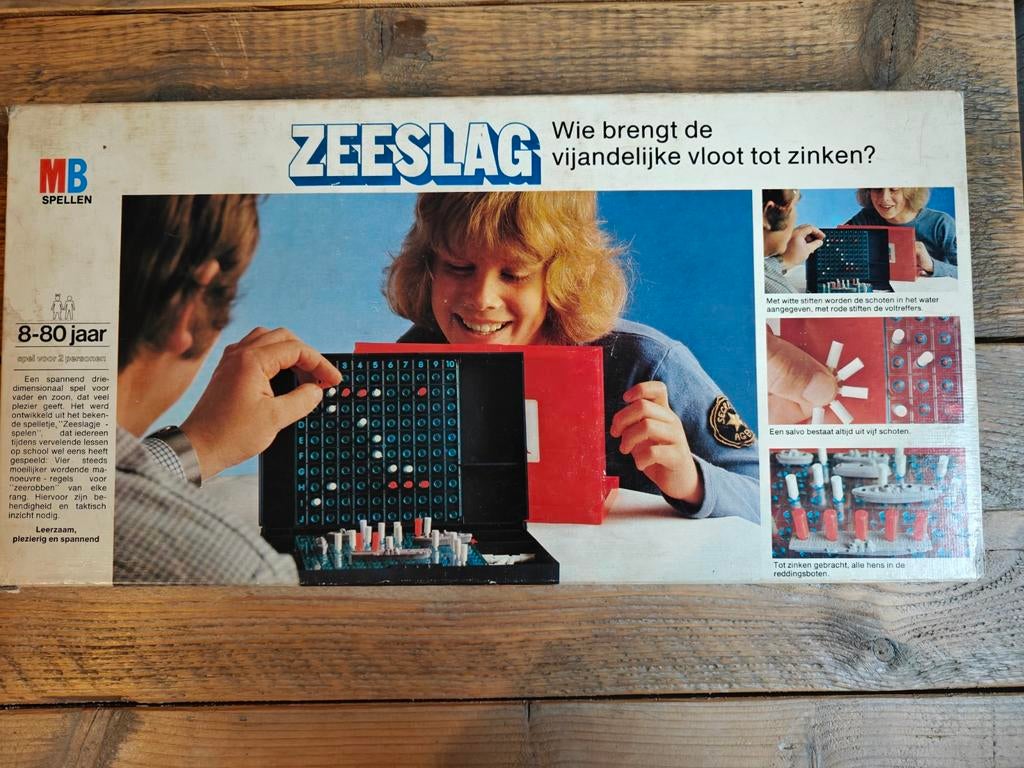 Zeeslag.   Vintage., Ophalen of Verzenden, MB., MB, MB.