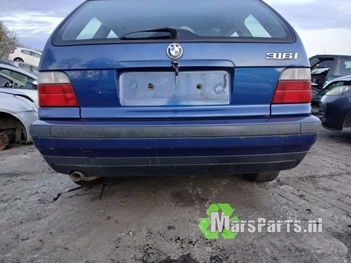 Achterbumper van een BMW 3-Serie, Gebruikt, -, -, Ophalen of Verzenden