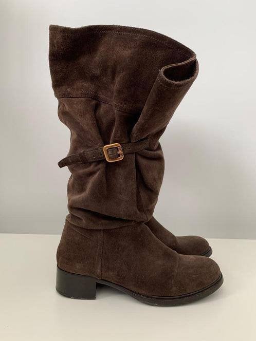 Originele donker bruine PRADA laarzen maat 38!, Kleding | Dames, Schoenen, Hoge laarzen, Verzenden, Gedragen, Bruin