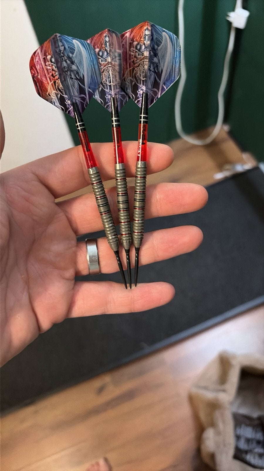 Darts spullen te koop / ruil, Ophalen of Verzenden, Zo goed als nieuw, Dartbord met pijlen