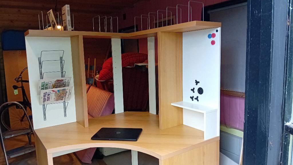 Ikea bureau, Ophalen, Demontabel, 120 cm, 120 cm