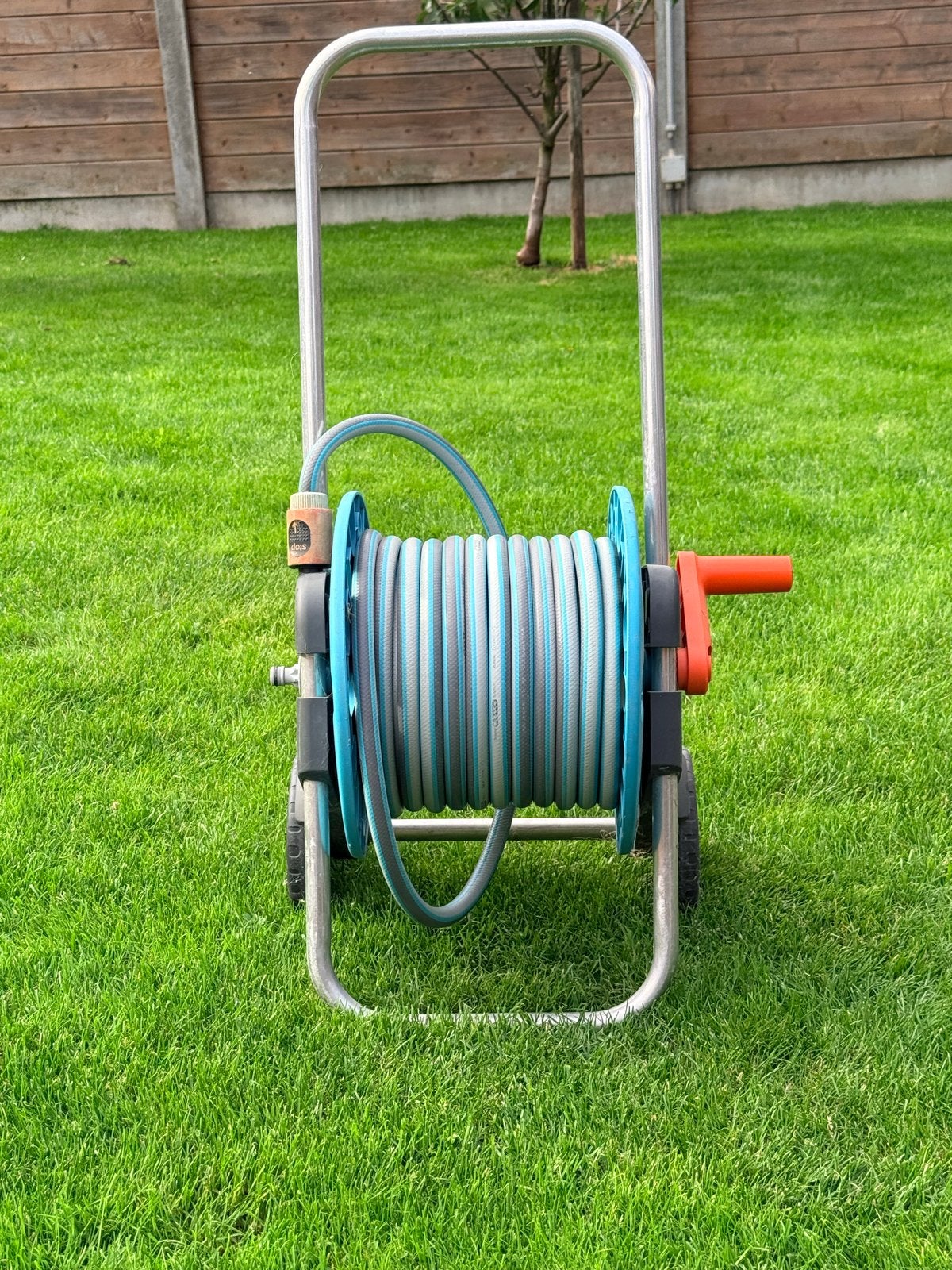 Gardena tuinslanghaspel met slang, Tuin en Terras, Ophalen, Gebruikt, Tuinslanghaspel