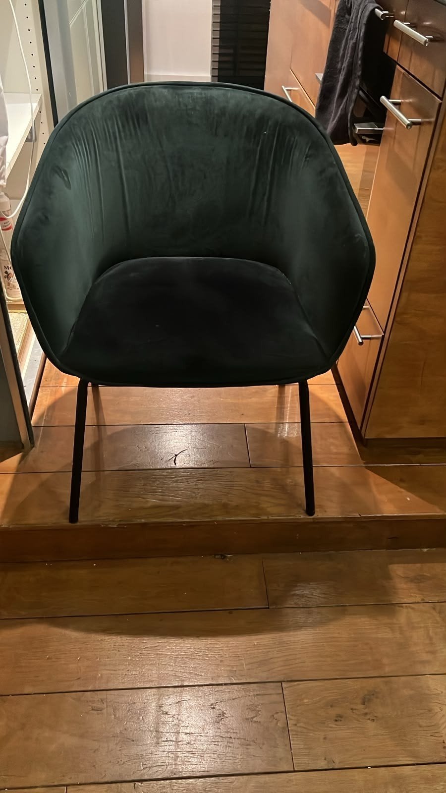 4x Fluwelen kuipstoelen – Zeer goede staat, Huis en Inrichting, Ophalen, Zo goed als nieuw, Stof, Vier