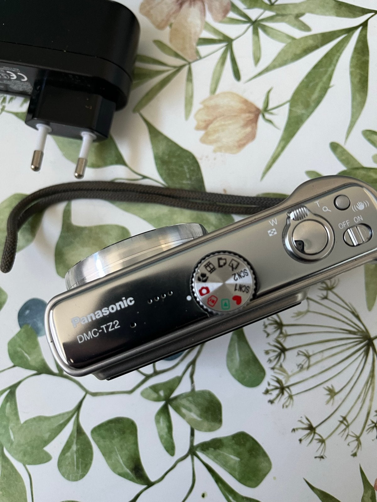 Panasonic Lumix DMC-TZ2 Compactcamera met Oplader, Gebruikt, Panasonic, Oplader, Beeldstabilisatie