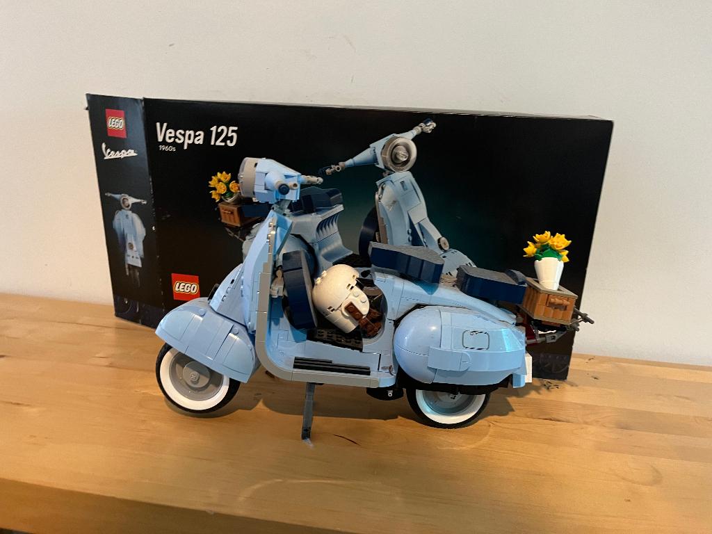 Vespa lego creator, Ophalen of Verzenden, Zo goed als nieuw