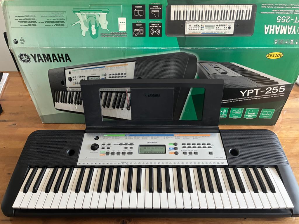 Yamaha YPT-255 Keybord  starters keybord  heel goed!, Muziek en Instrumenten, Keyboards, Ophalen of Verzenden, Gebruikt, 61 toetsen