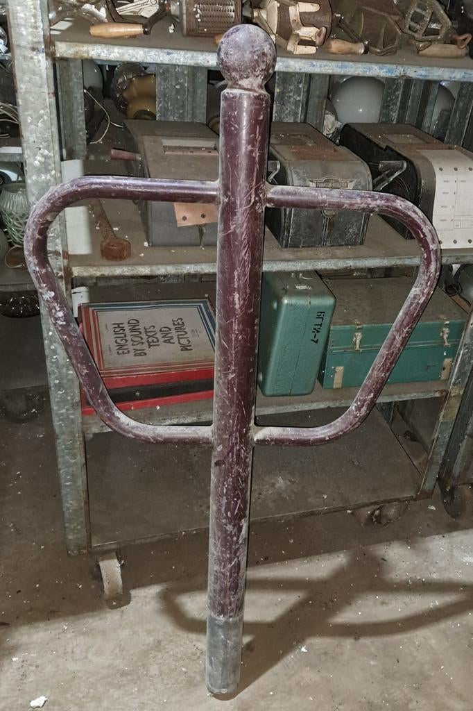 Paal paaltje ijzeren paaltje decoratie, Ophalen