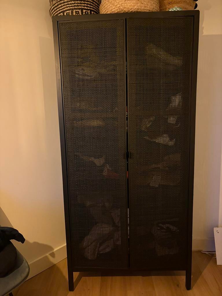 Prachtige stevige rotan kleding kast, Huis en Inrichting, Kasten | Kledingkasten, Ophalen, 50 tot 100 cm, Zo goed als nieuw, 150 tot 200 cm