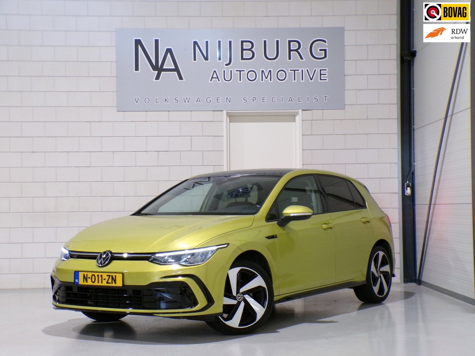 Volkswagen Golf 1.5 eTSI 150PK R-Line "Automaat" Carplay Ada, Auto's, Stof, Euro 6, 4 cilinders, 150 pk