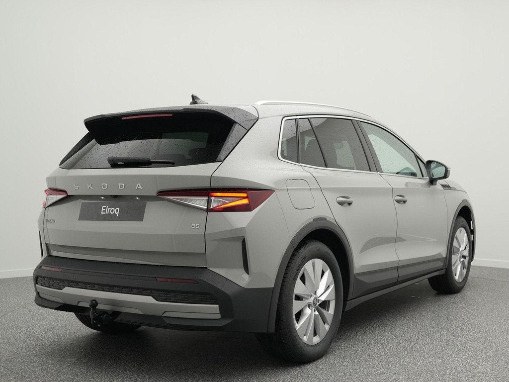 Skoda Elroq Business Edition 85 | Trekhaak | Stoelverwarming, Auto's, Skoda, Automaat, Leder en Stof, 286 pk, Nieuw