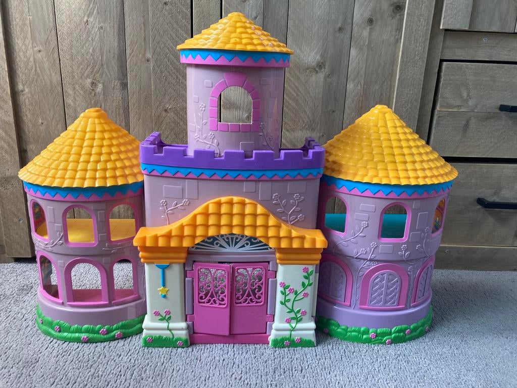 Dora magisch kasteel / poppenhuis, Ophalen, Zo goed als nieuw, Poppenhuis