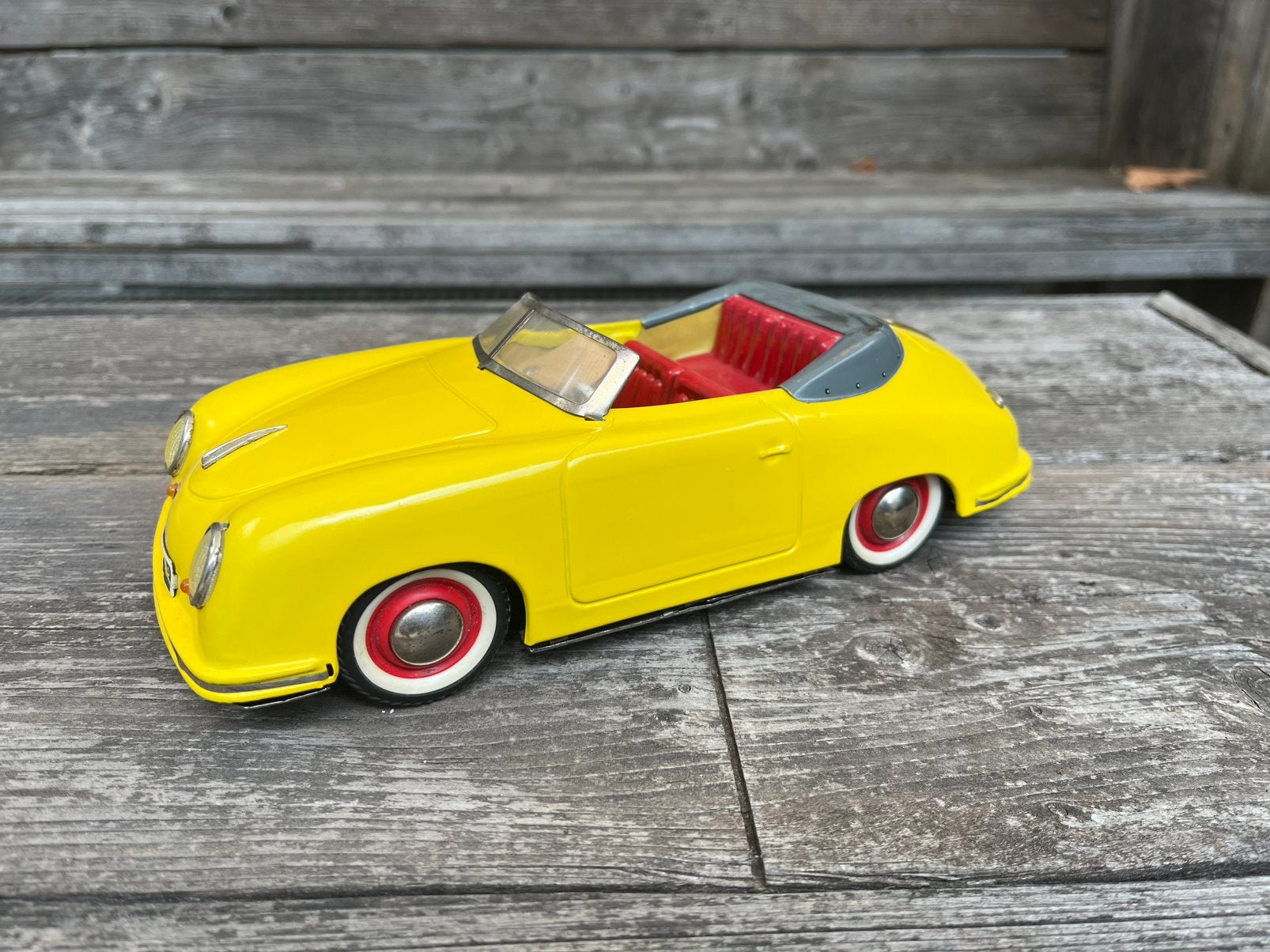Porsche distler 7500, Ophalen