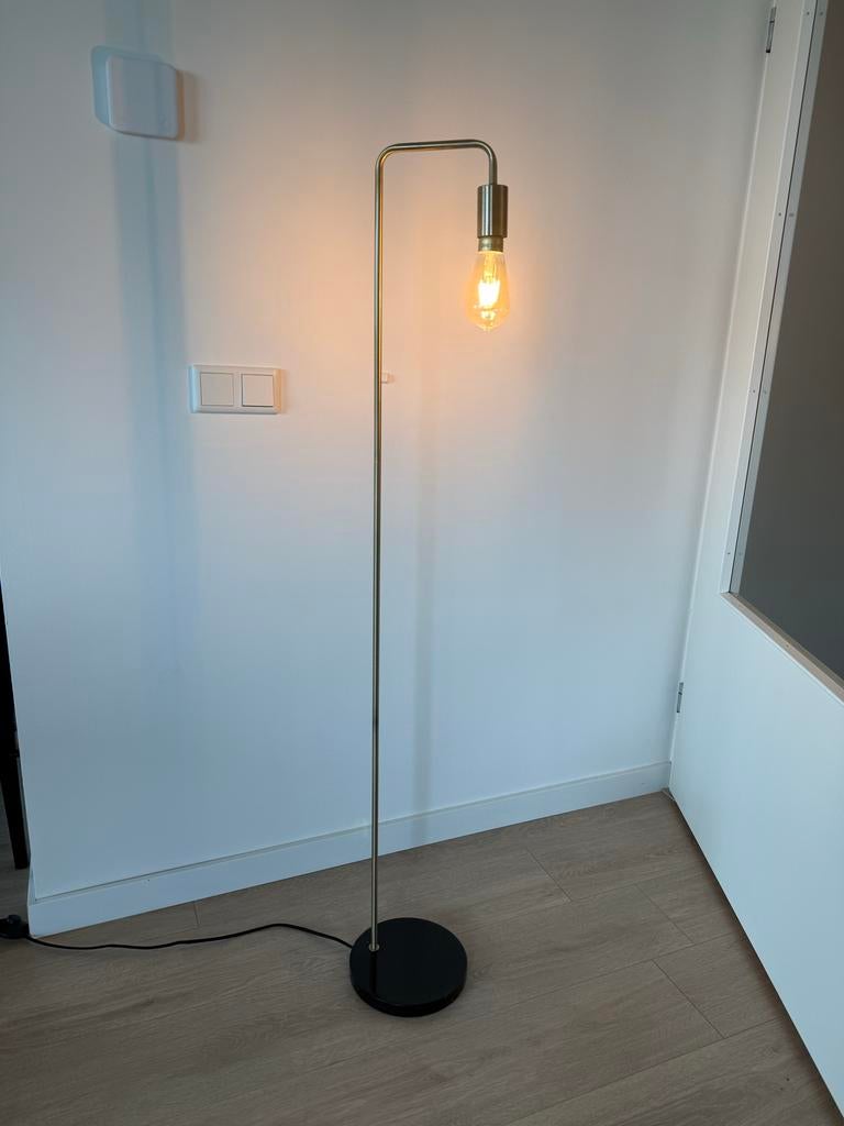 Vloerlamp Daphne Kwantum - Marmeren Zwarte Voet, 141 cm, Ophalen, Gebruikt, Metaal, 100 tot 150 cm