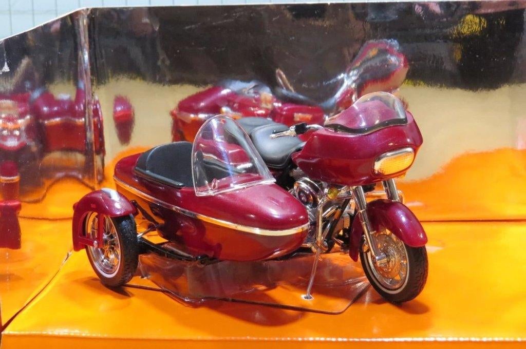 Harley Davidson sidecar / zijspan FLTR Road Glide 1:18, Maisto, May Cheong Group France S.A.S., Nieuw, Ophalen of Verzenden