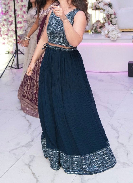 Indian Lahenga Choli, Ophalen of Verzenden, Zo goed als nieuw, Overige typen