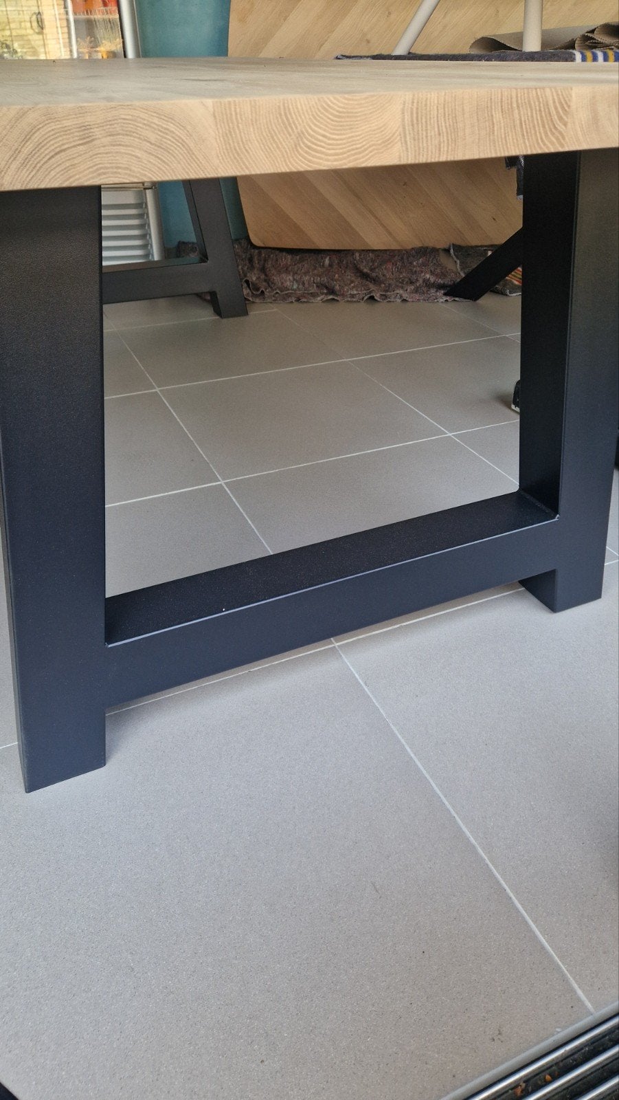 Nieuwe Eiken Boomstamtafel met Stalen A-poot (240x100cm), Industrieel, robuust, modern, 100 tot 150 cm, Ophalen of Verzenden, Vijf personen of meer