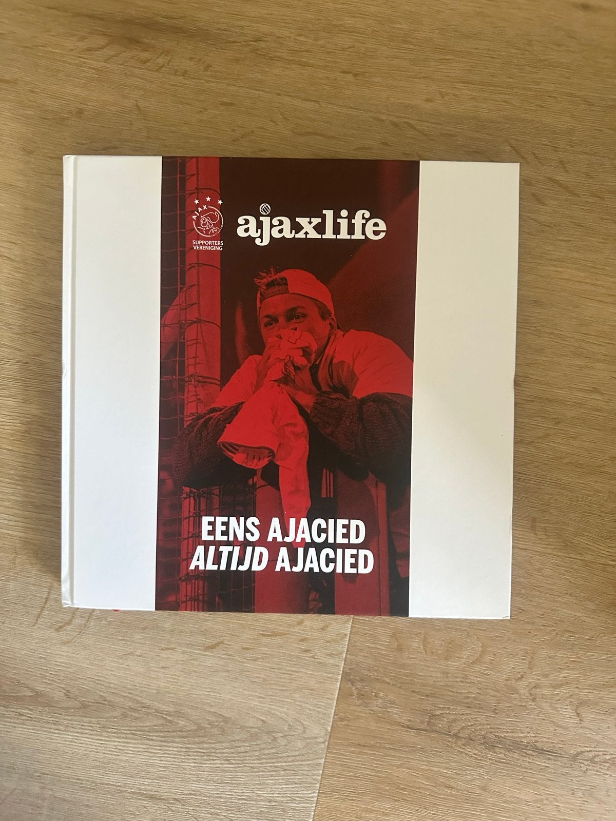 AjaxLife Boek: Eens Ajacied Altijd Ajacied, Ophalen of Verzenden, Zo goed als nieuw