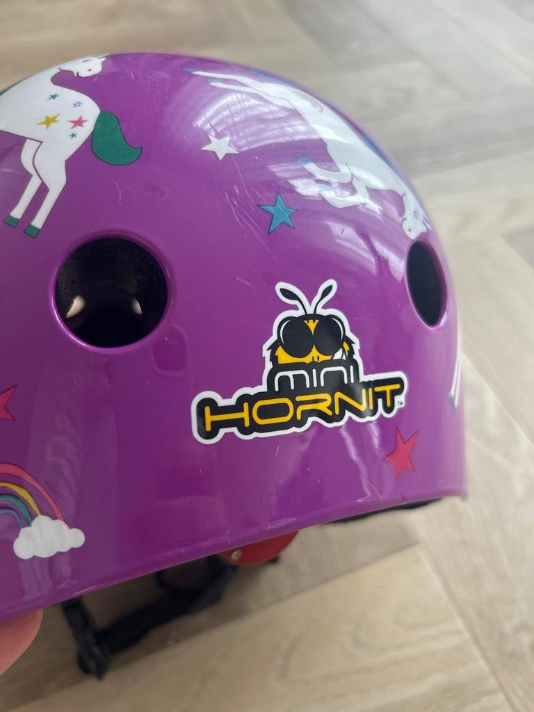 Mini Hornit fietshelm paars met eenhoorns, Ophalen of Verzenden, Zo goed als nieuw, M, Meisje