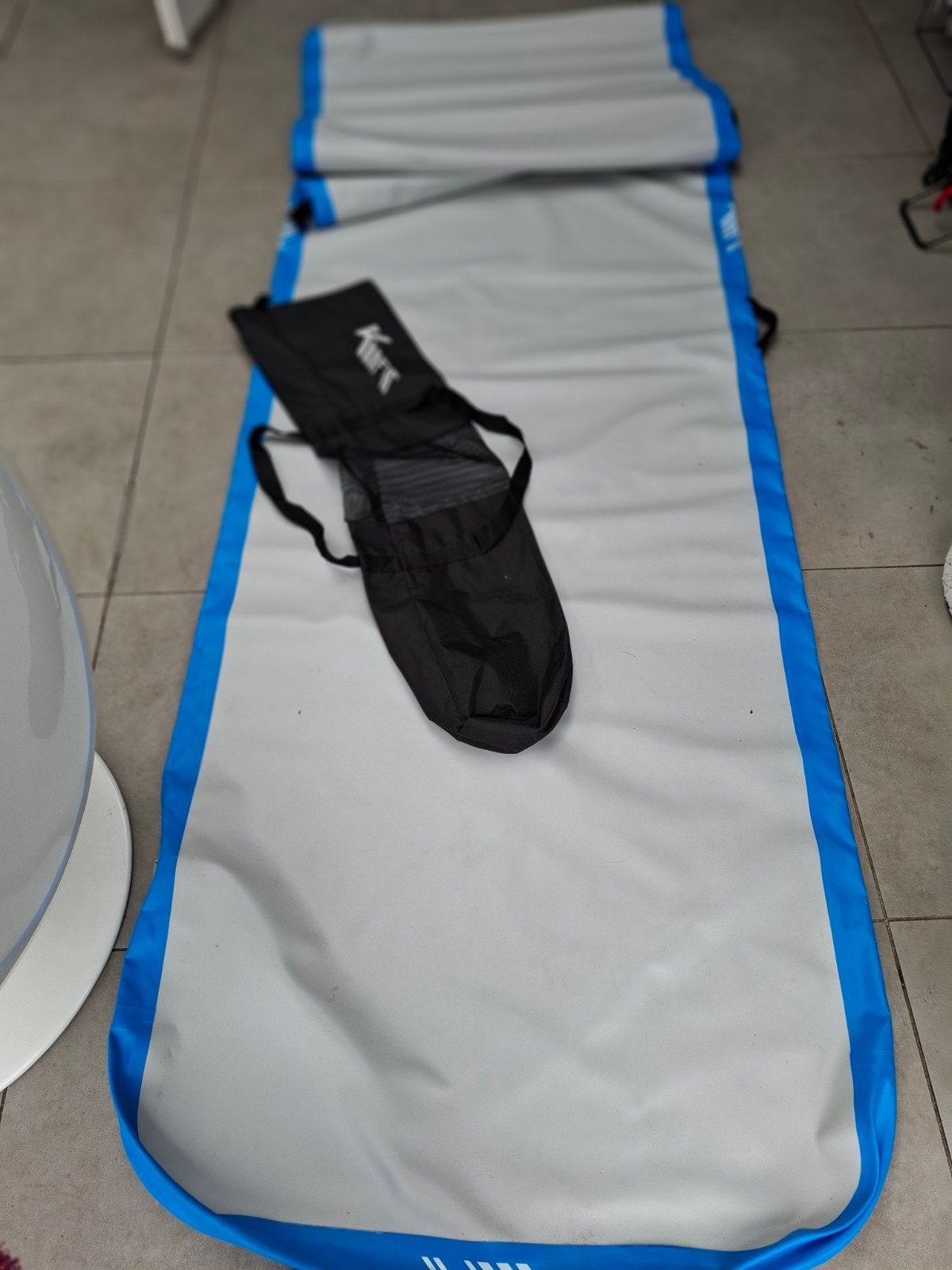 Kiff opblaasbaar matras - 1x gebruikt, Maat 36 t/m 42, Ophalen, Zo goed als nieuw