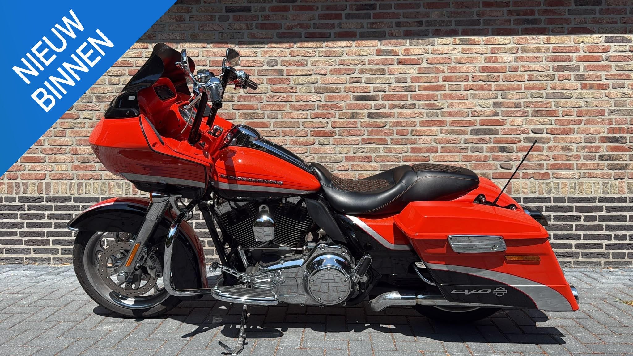 Harley Davidson Road Glide 110 FLTRSE3 CVO Roadglide Screami, Laan van Vredenoord 33
2289 DA  Rijswijk, NL, H-DCUSTOMERSERVICE@Harley-Davidson.com